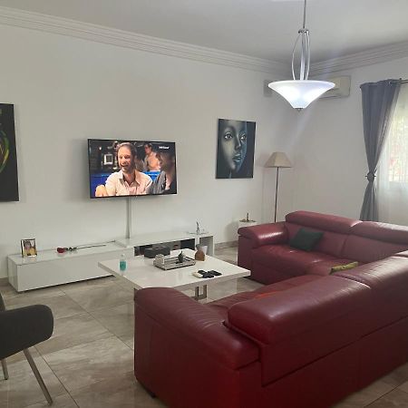 Les 5 Lanternes By Clara Bed & Breakfast Dakar Dış mekan fotoğraf