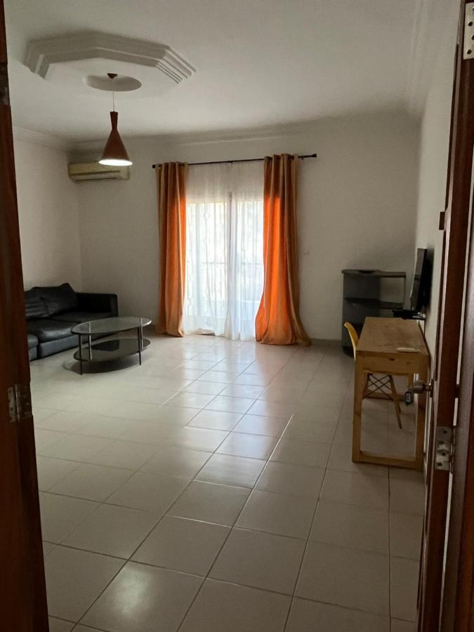 Les 5 Lanternes By Clara Bed & Breakfast Dakar Dış mekan fotoğraf