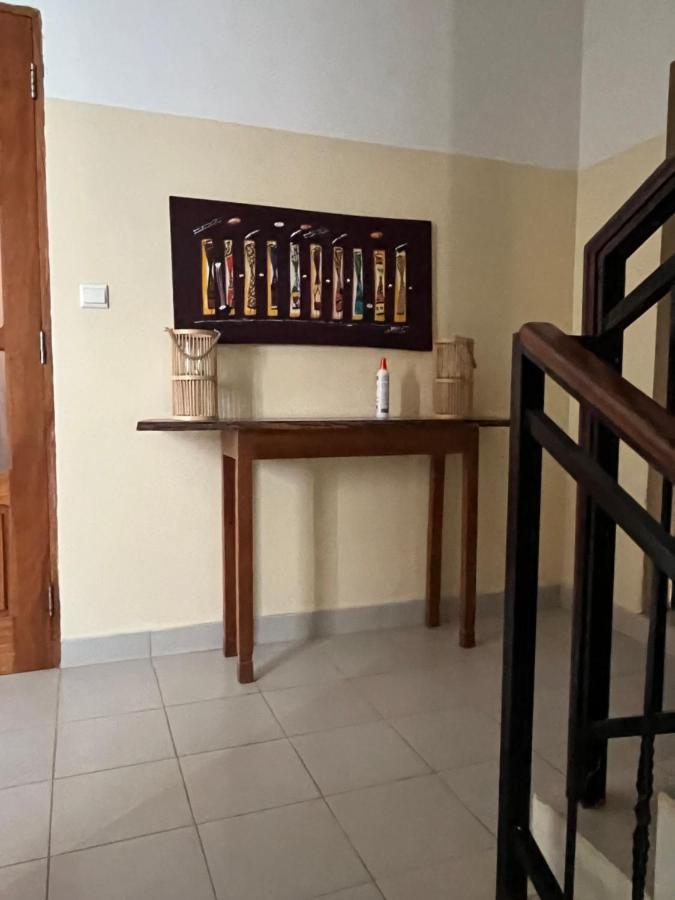 Les 5 Lanternes By Clara Bed & Breakfast Dakar Dış mekan fotoğraf