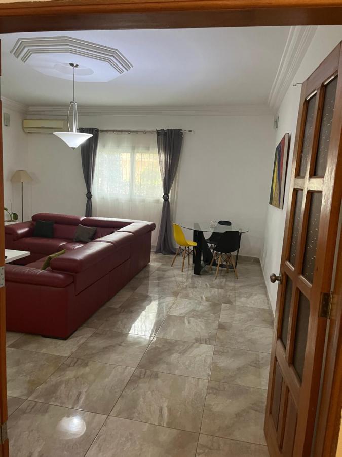 Les 5 Lanternes By Clara Bed & Breakfast Dakar Dış mekan fotoğraf